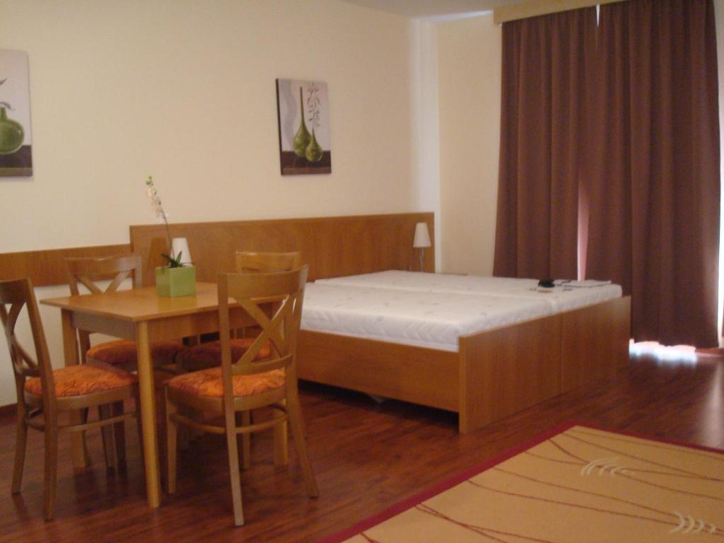 Carpe Diem Apartment Hajdúszoboszló Pokoj fotografie