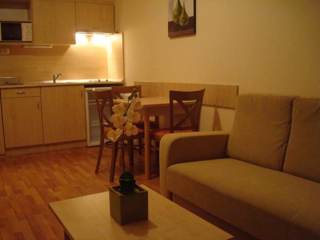 Carpe Diem Apartment Hajdúszoboszló Pokoj fotografie